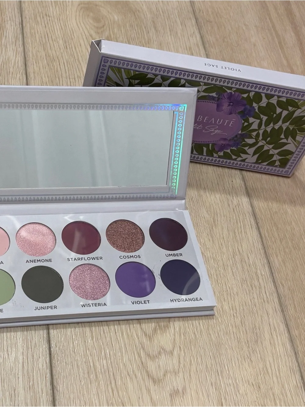 Ace Beaute color story